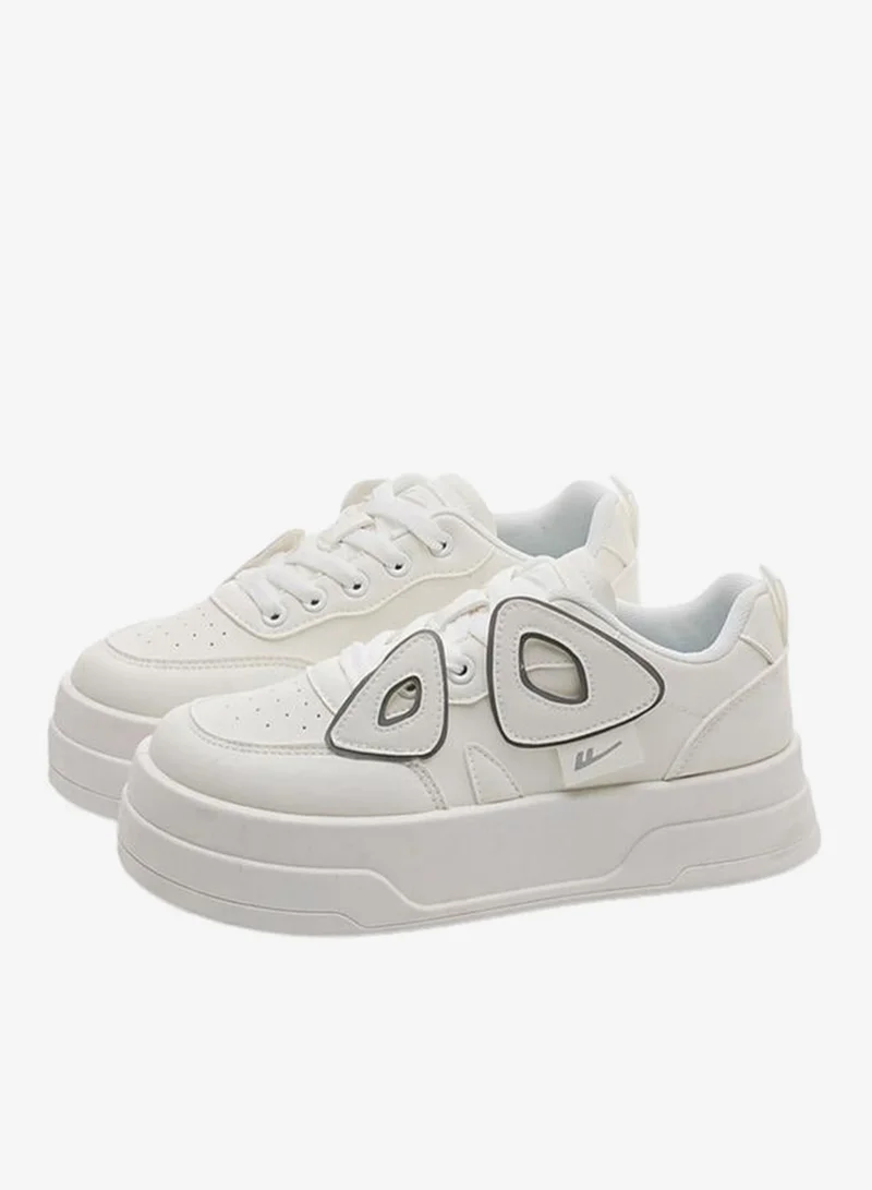 بابيا حذاء سنيكرز برباط وتفاصيل أبليكيه